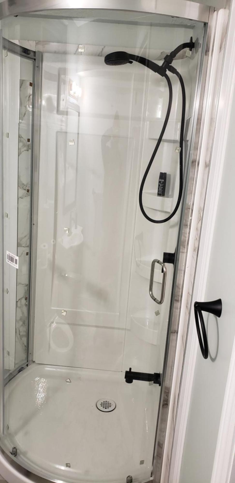 2 Bedroom Luxury Apartment Guelph Luaran gambar