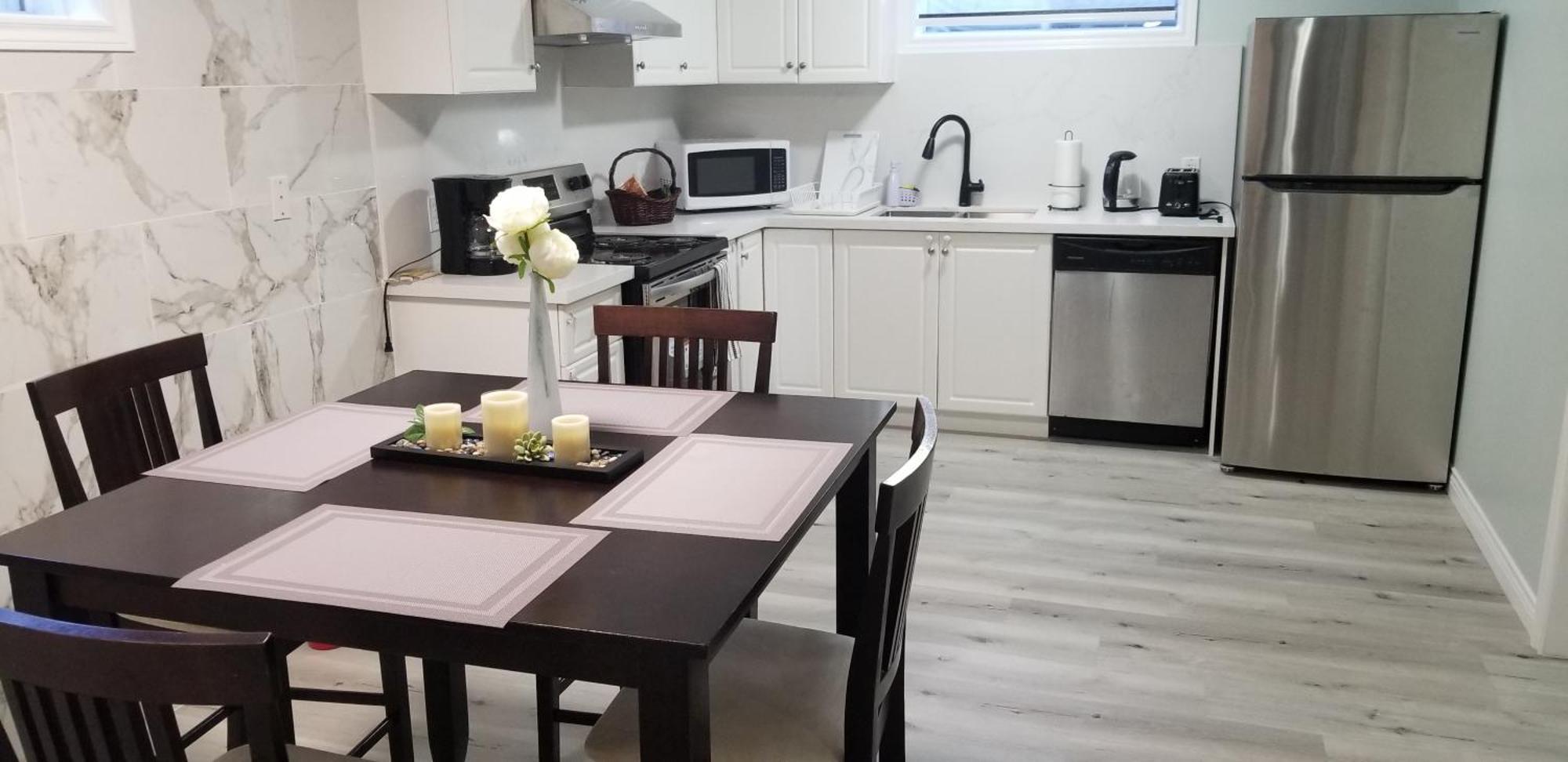2 Bedroom Luxury Apartment Guelph Luaran gambar